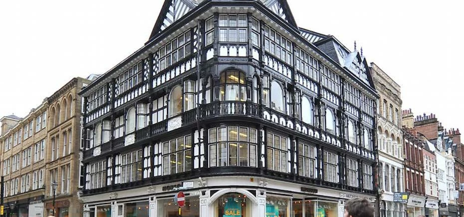 The exterior of 13-15 King Street