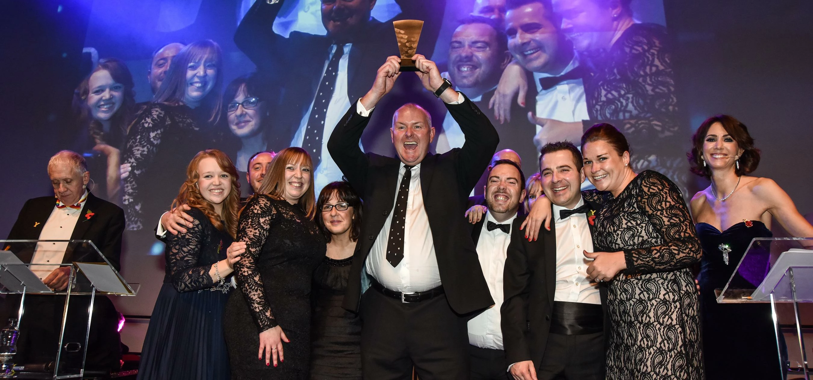 The Black Swan team with General Manager, Paul O'Hanlon, centre receive the Award