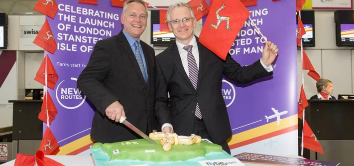 Flybe’s GM UK (South), Paul Willoughby; and Andrew Harrison, MD London Stansted Airport
