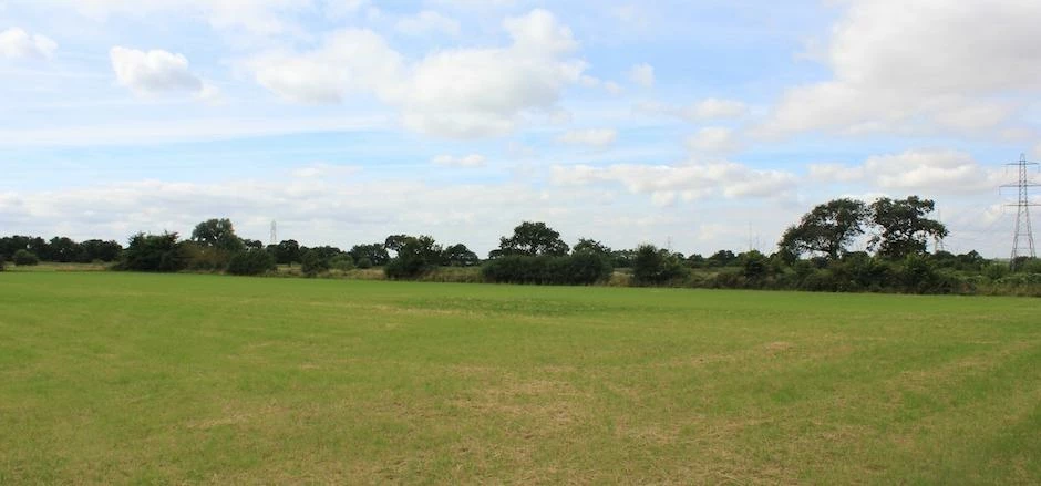 96.71 acres of agricultural land at Dunswell.
