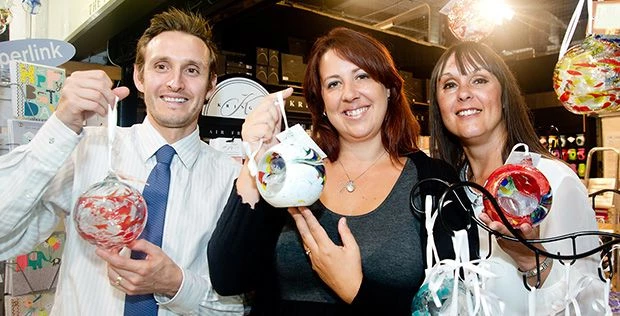  Kringle a From left Nat West Relationship Manager Dave Sedgwick, Jodi McGinnes and Alison Kayne.