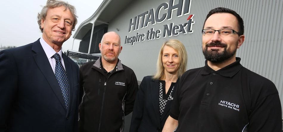 L-R: Graham Conway (MD Maxim FM), Chris Evans (Maintenance & Facilities Manager Hitachi Rail Europe