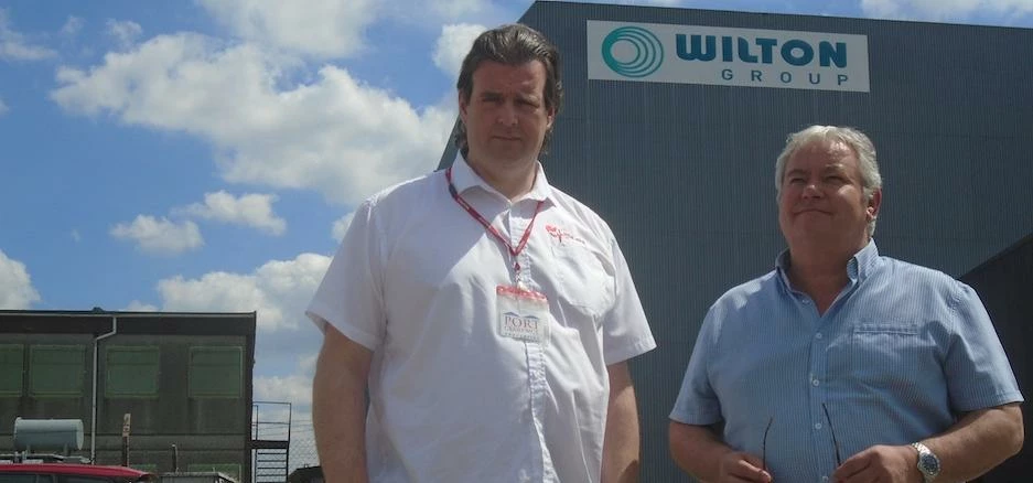 Bob Campbell (Left), Managing Director of Life Aid Training and David Lloyd (Right), Group QHSE Mana