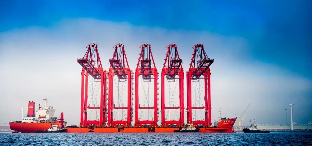 Super cranes arriving at the Port of Liverpool 