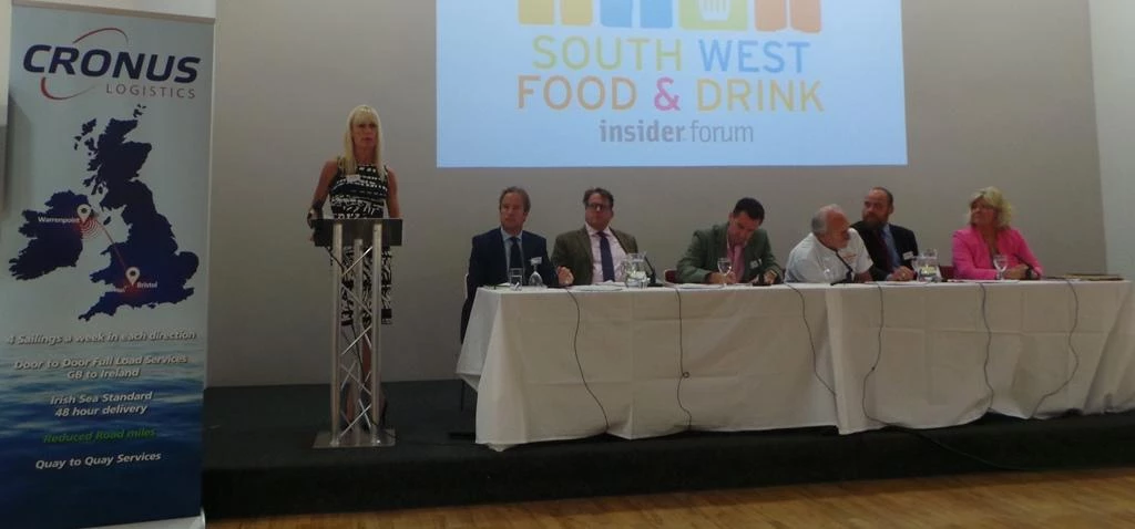 Nicola Walker, Managing Director of Cronus Logistics speaking at the Insider Breakfast