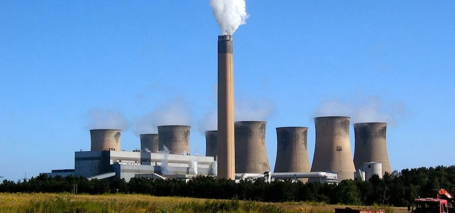 Eggborough Power Station. Photograph: Wikipedia. 