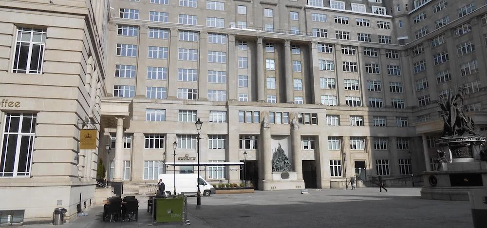 Image: Rept0n1x - Wikimedia Commons