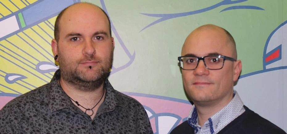 Web Vitality MD Mark Farrell (right) with the firm's new eBay integration architect, James Newbert-B
