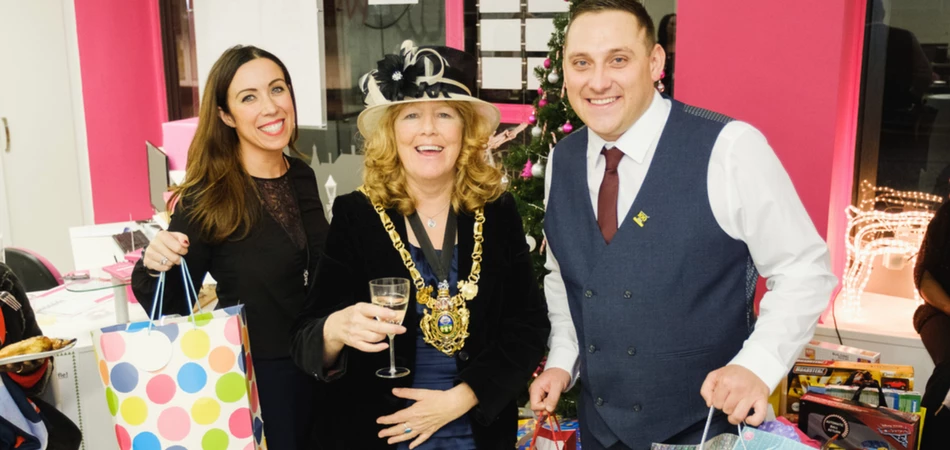 Nursing, Social and Healthcare  agency Local Care Force has put its best festive foot forward in support of Hallam FM’s mission Christmas campaign