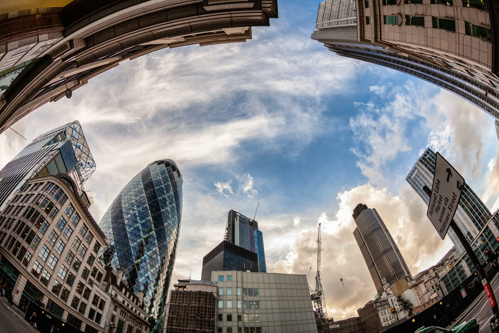 (Fish)Eye on London - Aldgate