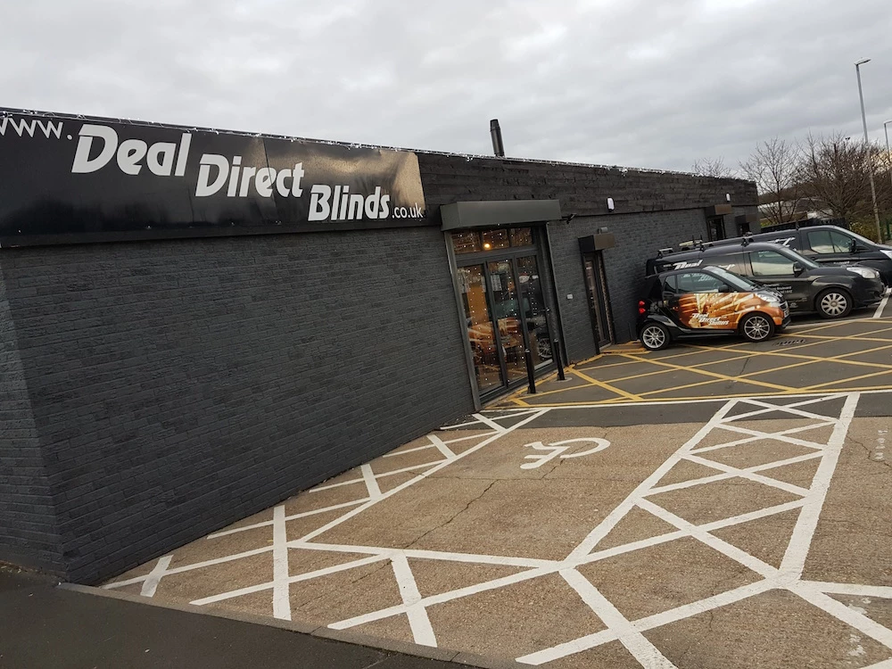 Deal Direct Blinds new showroom entrance