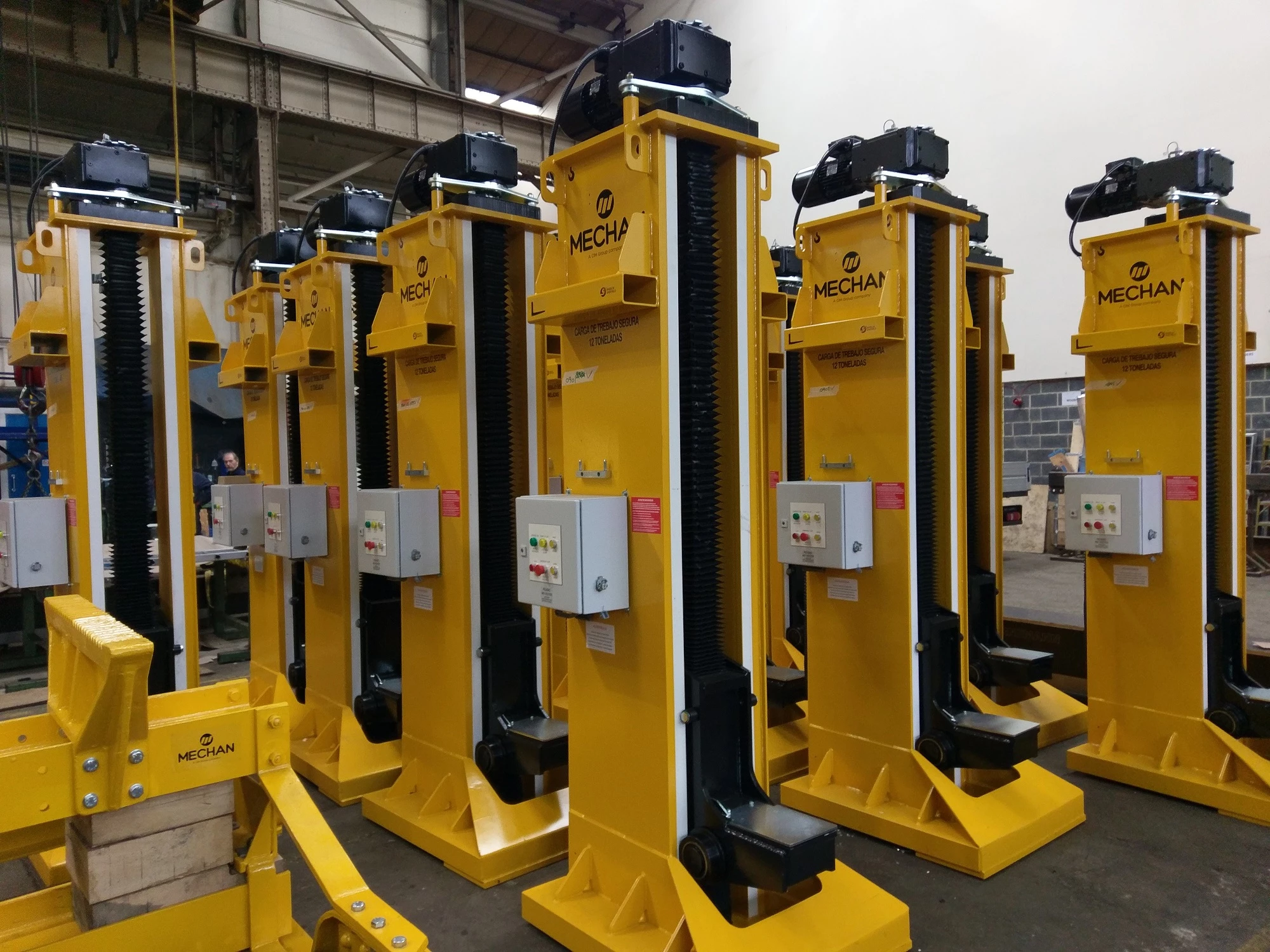 A set of Mechan jacks in its factory awaiting delivery. 