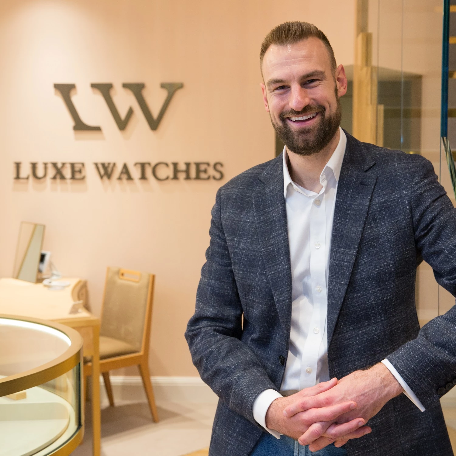 Oscar Strong, Sales Manager at Luxe Watches 