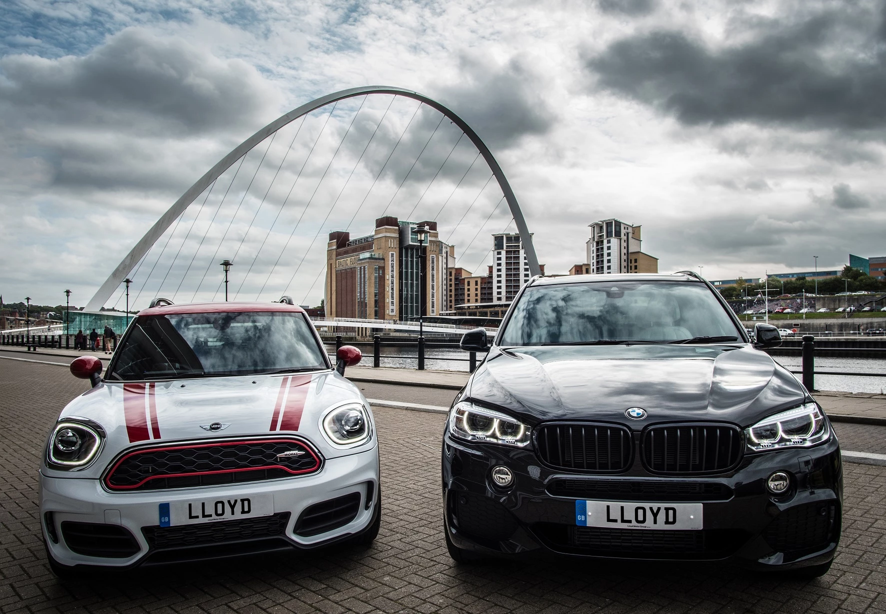 Lloyd Newcastle is going the extra mile with a weekend of fantastic BMW and MINI offers 