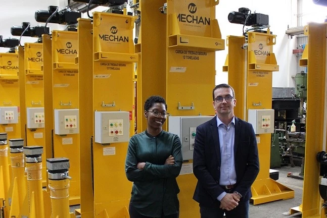 (Left to right) Tatiana Ayite and Stephane Reau from parent company, CIM, oversee Mechan’s Panama jacks factory acceptance test in Sheffield.  