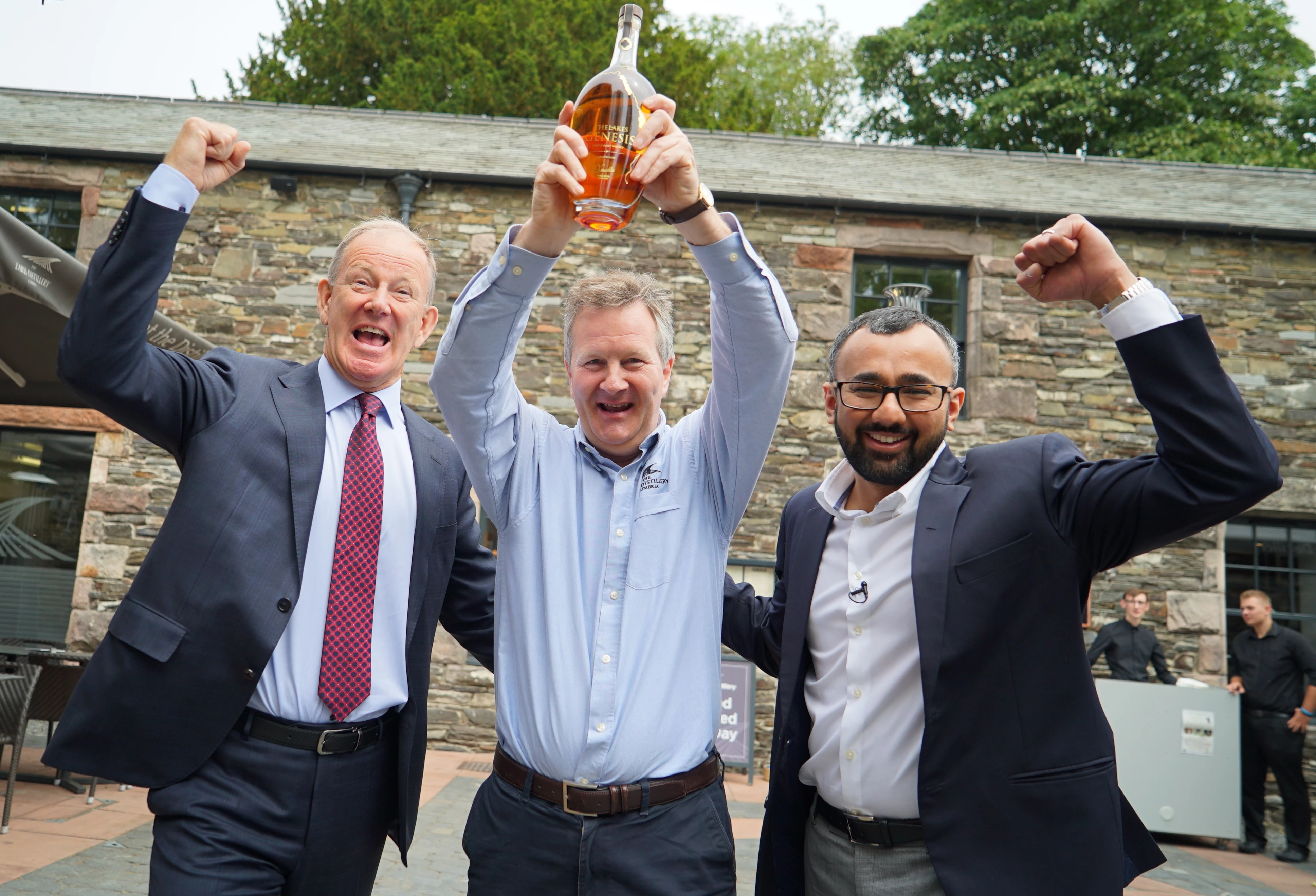 L-R: Nigel Mills CBE, Paul Currie and whiskymaker Dhavall Gandhi