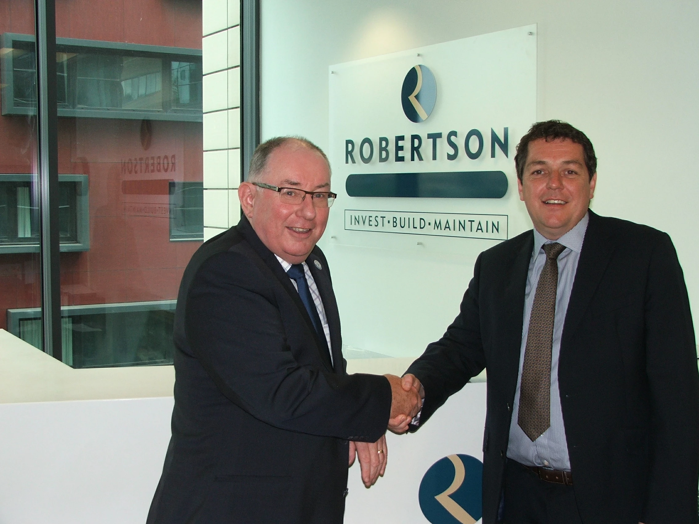 Garry Hope, Managing Director of Robertson North East (left) and Wayne Denham, Operations Manager of Robertson North East (right)