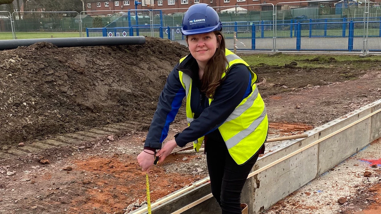 Pave Aways’ commercial director and quantity surveyor Victoria Lawson will be the keynote speaker at the Women in Construction event at Shrewsbury College on March 8th.