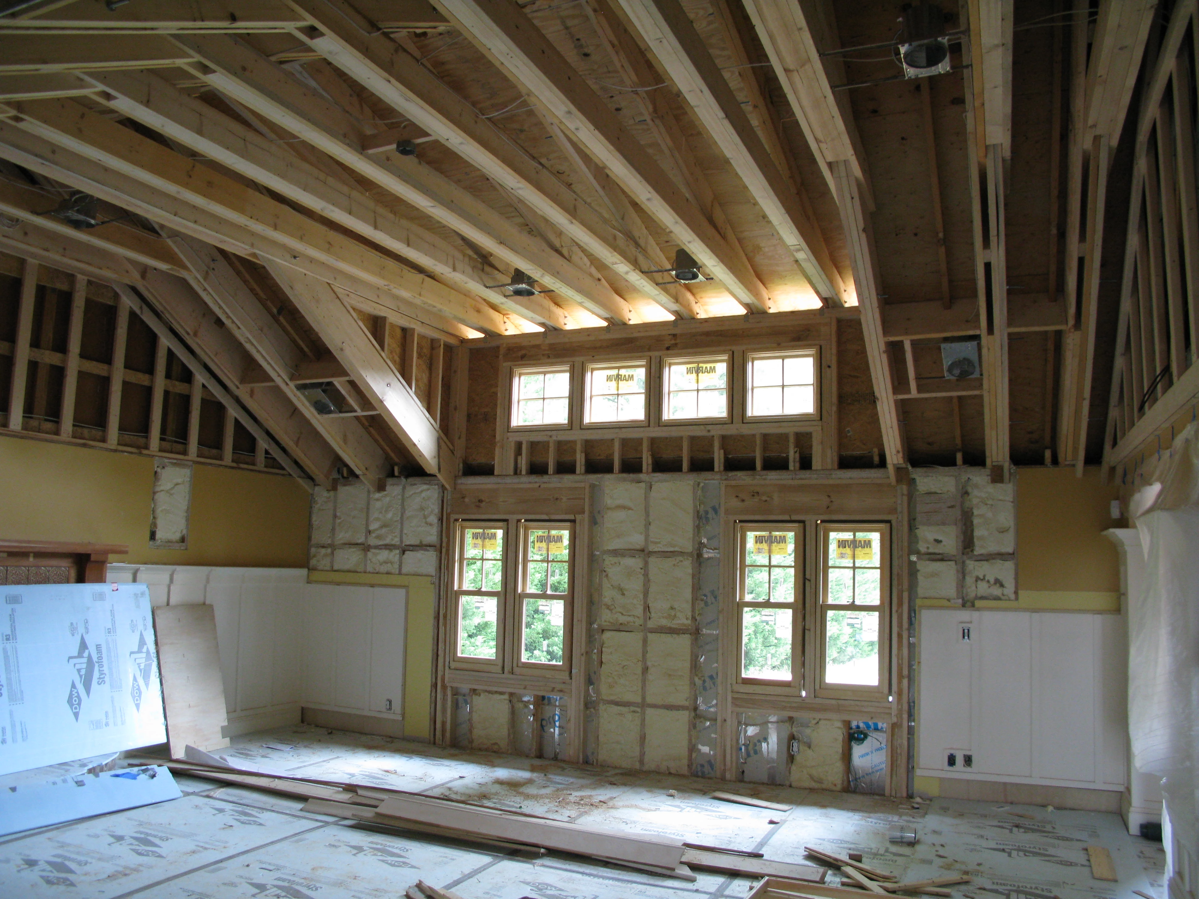 Raised ceiling, spray foam insulation (Source: Flickr)
