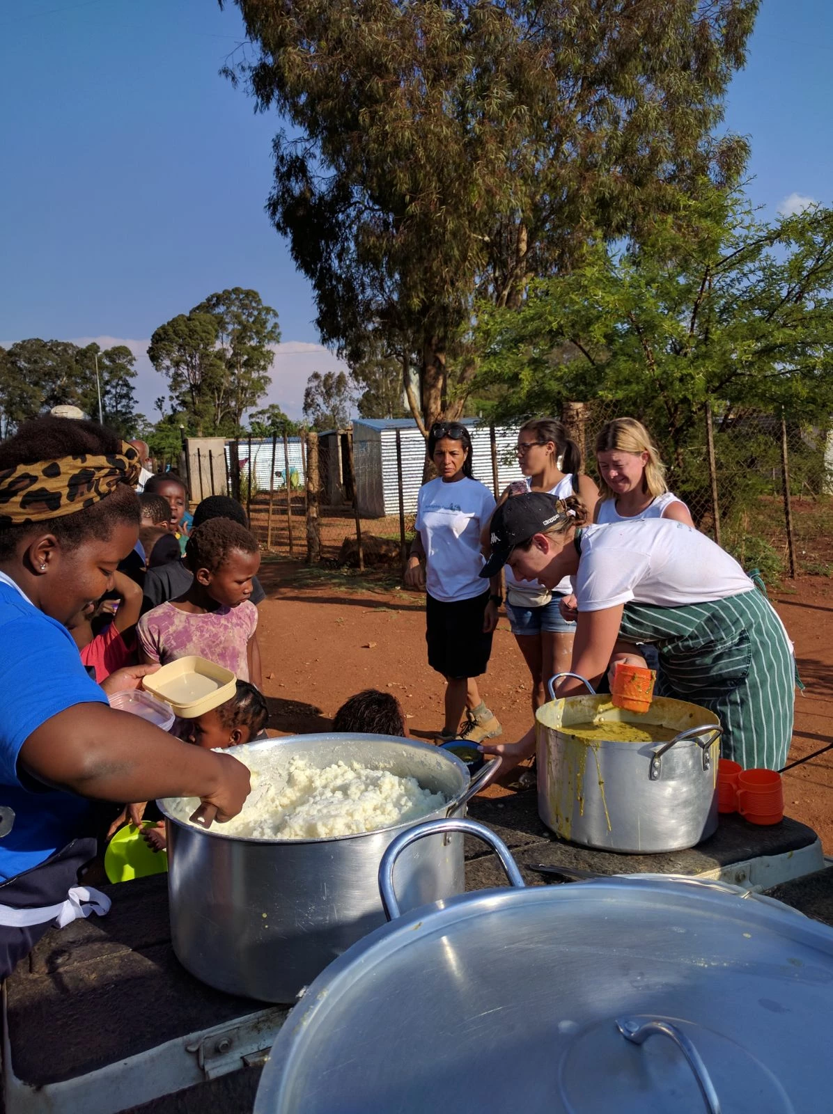 Inprova volunteers help out with the Footprints Foundation charity projects in South Africa