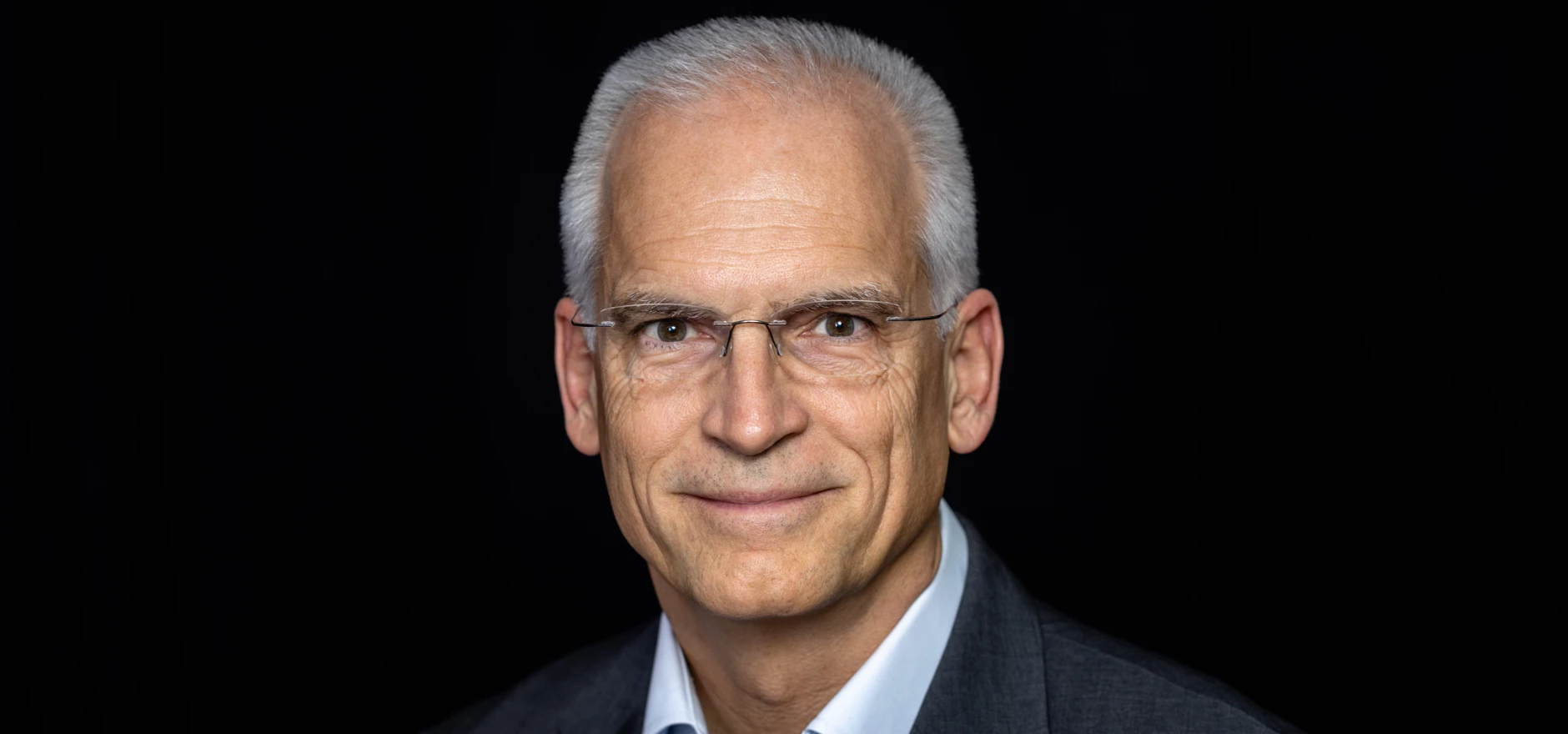 Martin Laudenbach, Chair at Remora.jpg