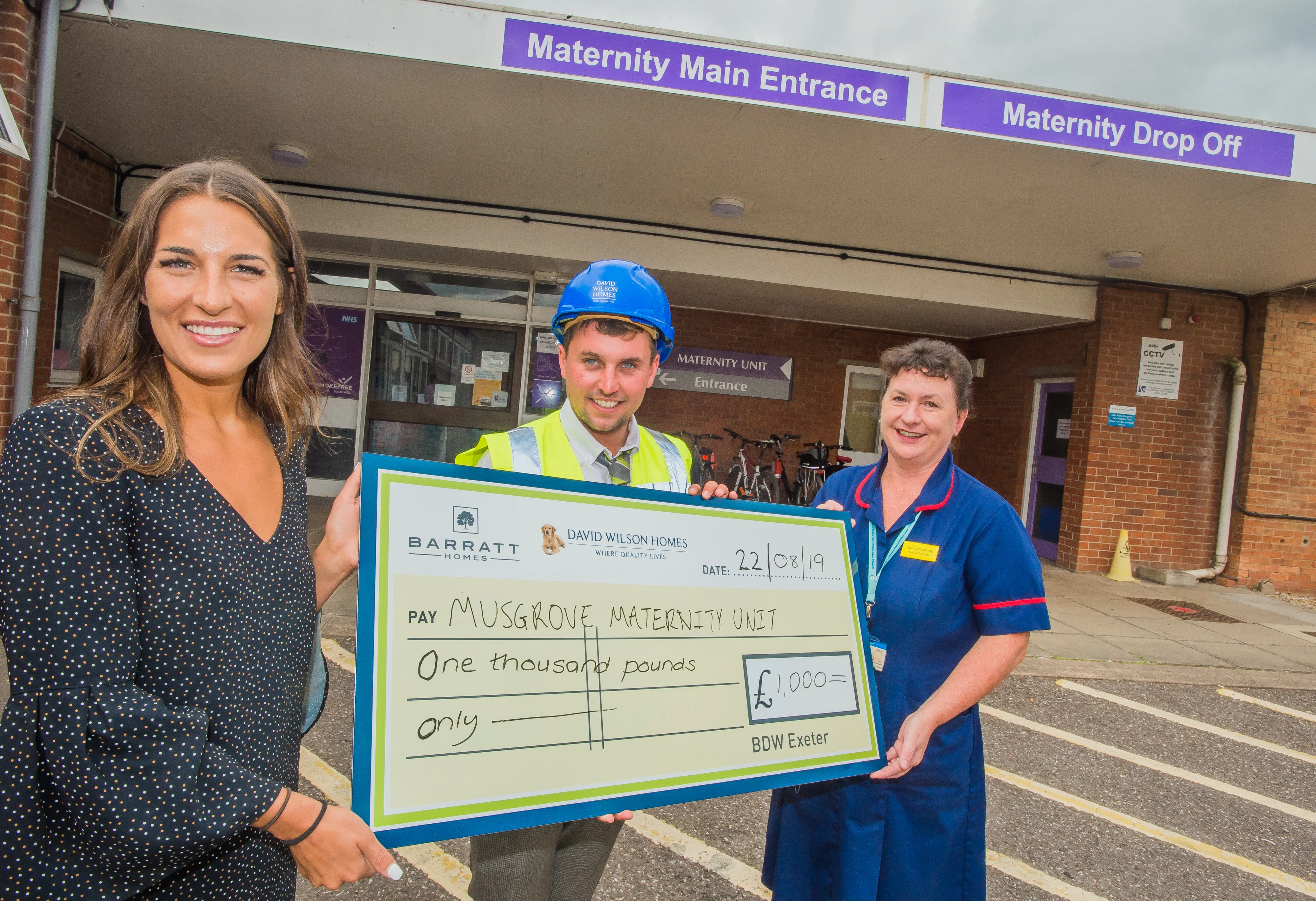 Musgrove Maternity Unit cheque presentation