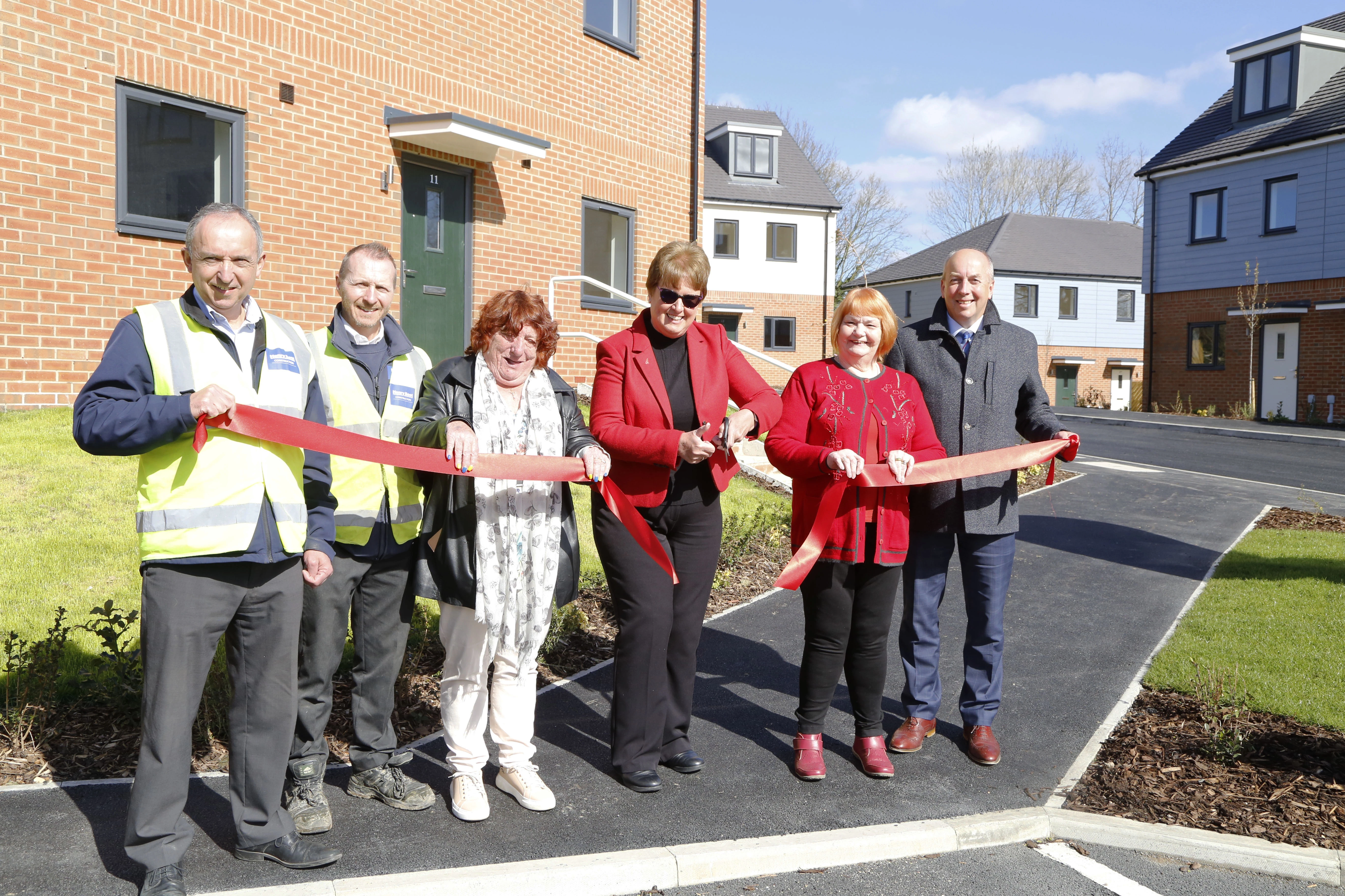 Gary Holmes and Graham Johnson from Henry Boot, Cllr Avis Murphy, Leader Chesterfield BC Cllr Tricia Gilby, Cllr Chris Ludlow and Huw Bowen Chesterfield Council chief exec.at the Badger Croft development