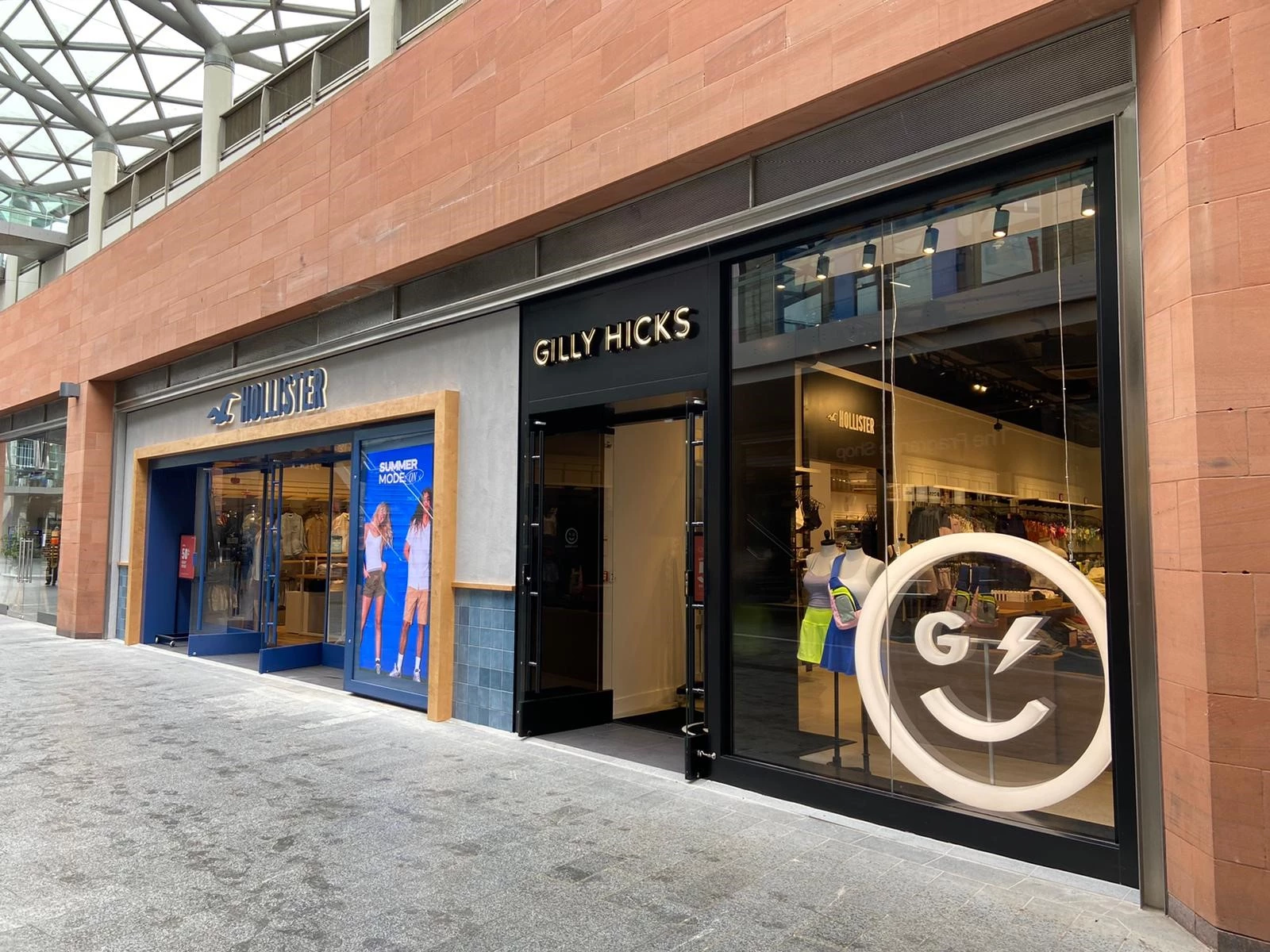 Hollister & Gilly Hicks, Liverpool ONE