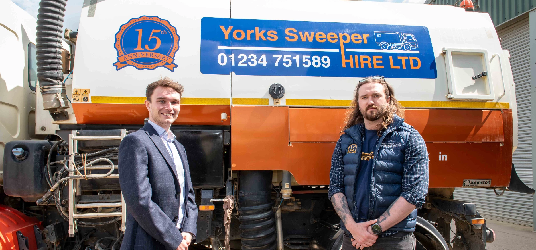 (L-R) Robin Edlington (SBF), Samuel York (Yorks Sweeper Hire).jpg