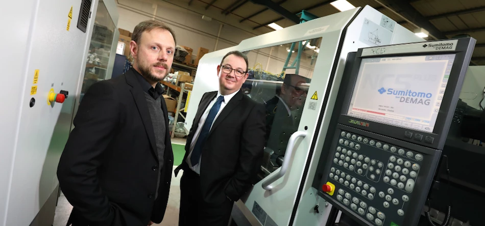 L-R: Omega Plastics operations manager Rob Gray with Sumitomo (SHI) Demag's Ian Jobling