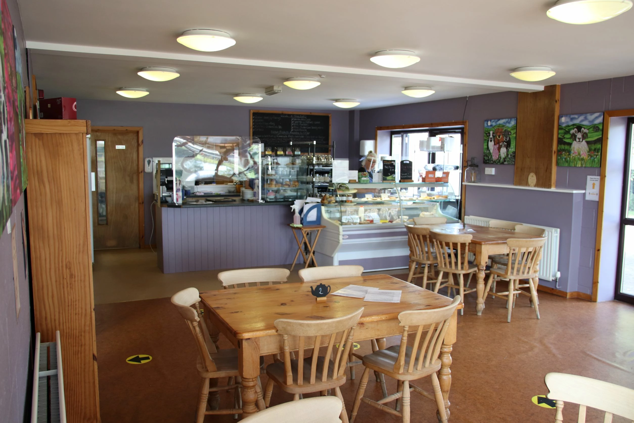 The Lakeside Café, Ellerton