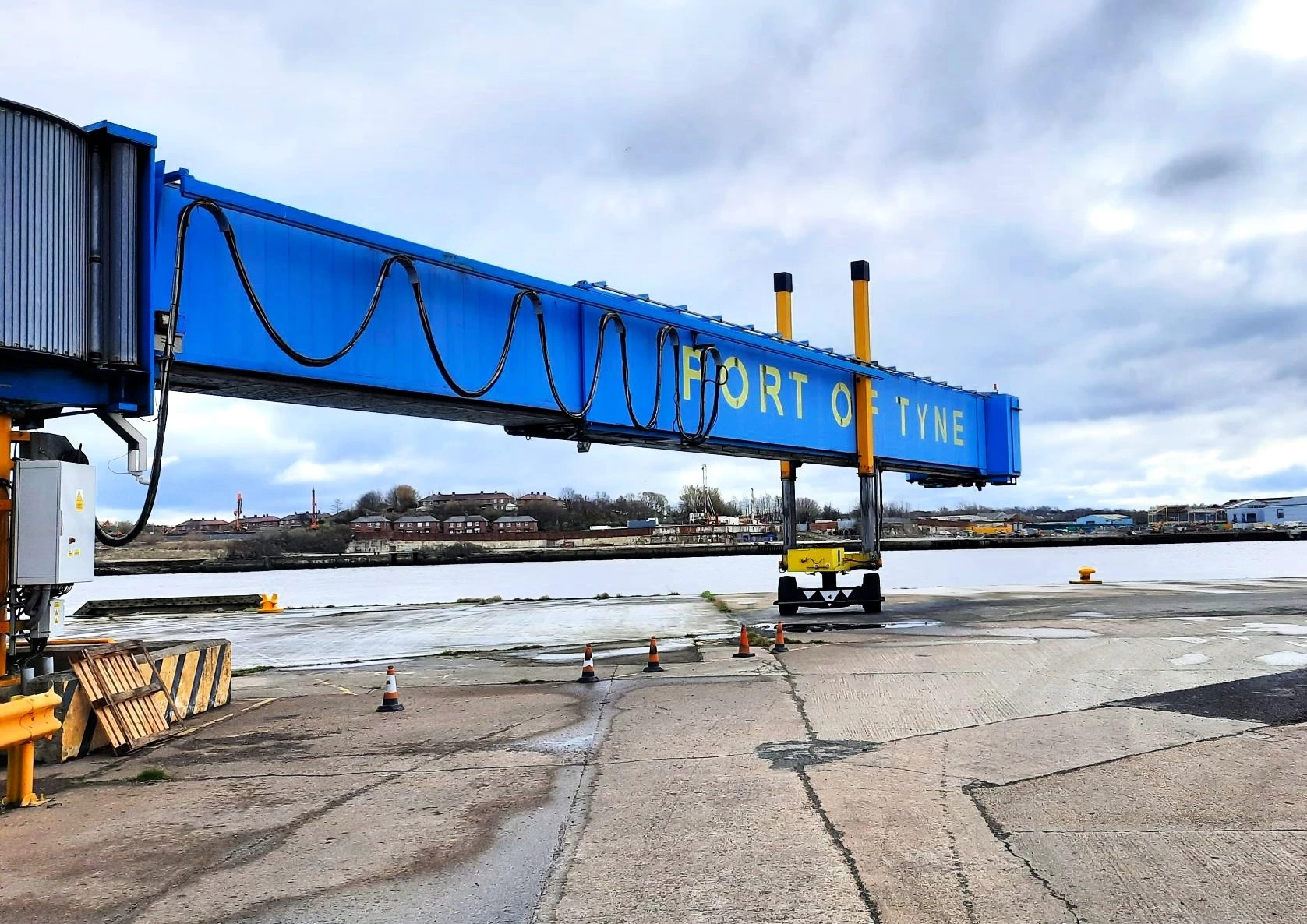 Port of Tyne trialled the solar energy system developed by Grafmarine 