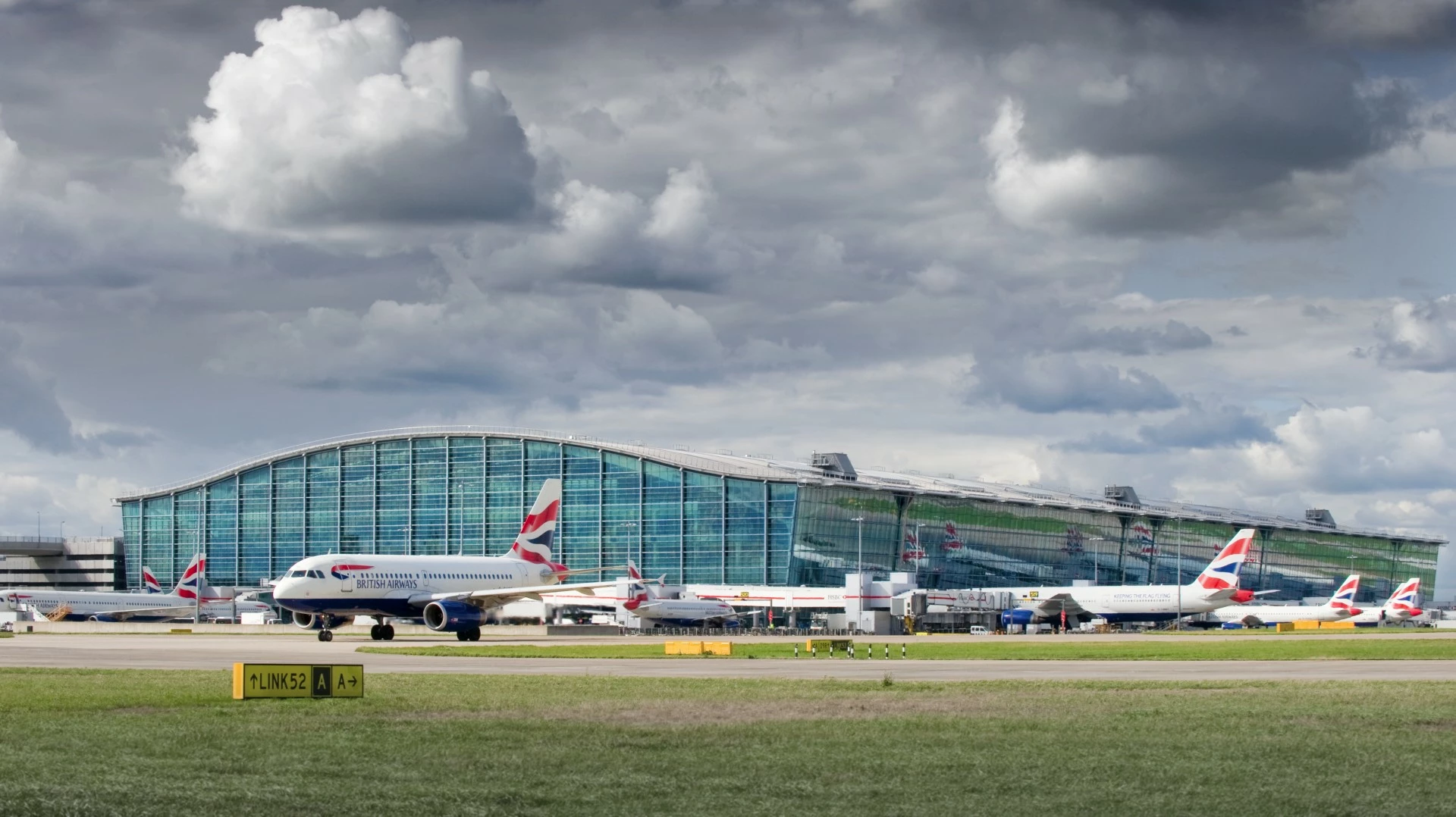 Heathrow Airport 2019