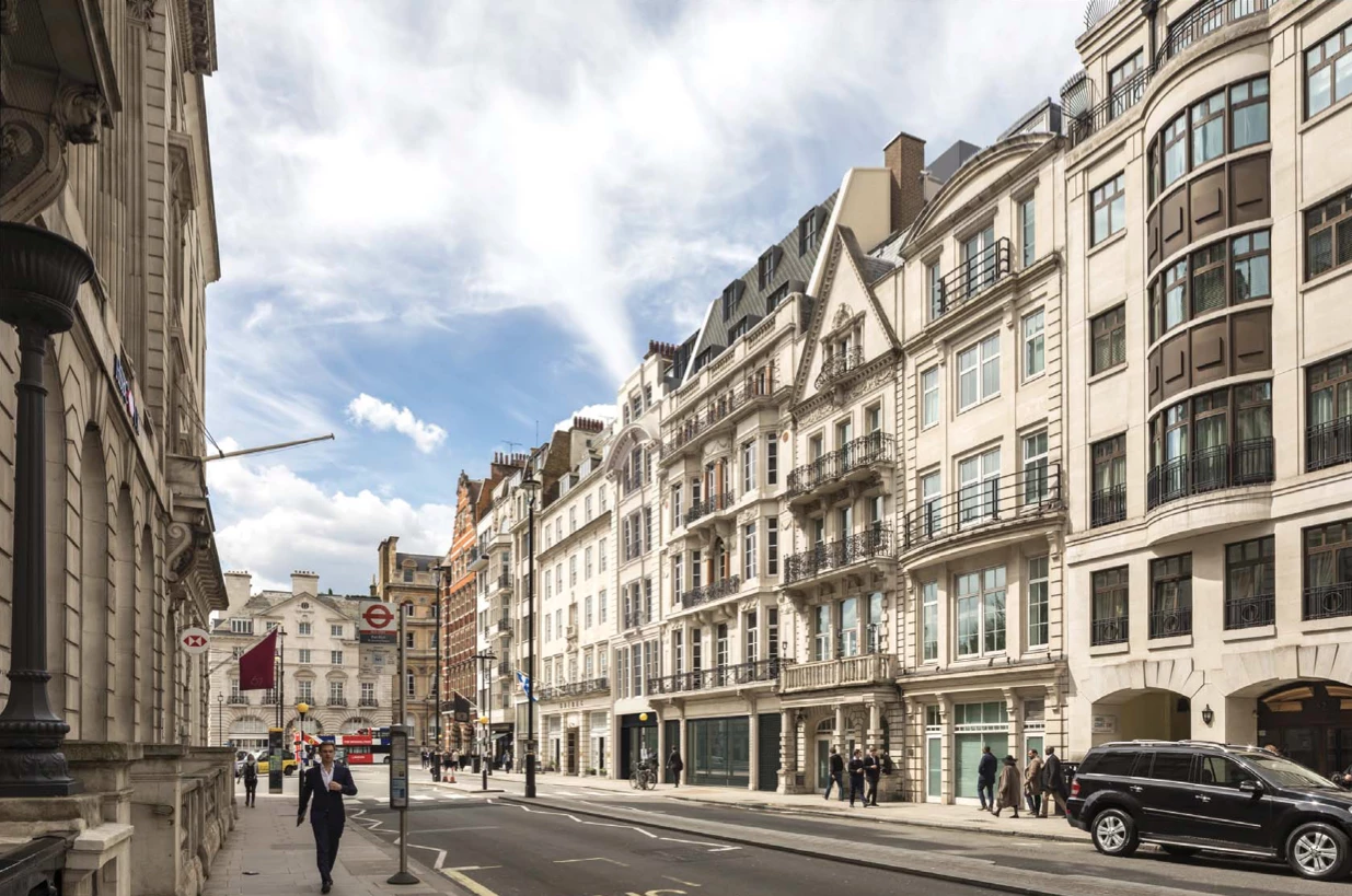 Pall Mall RED Construction