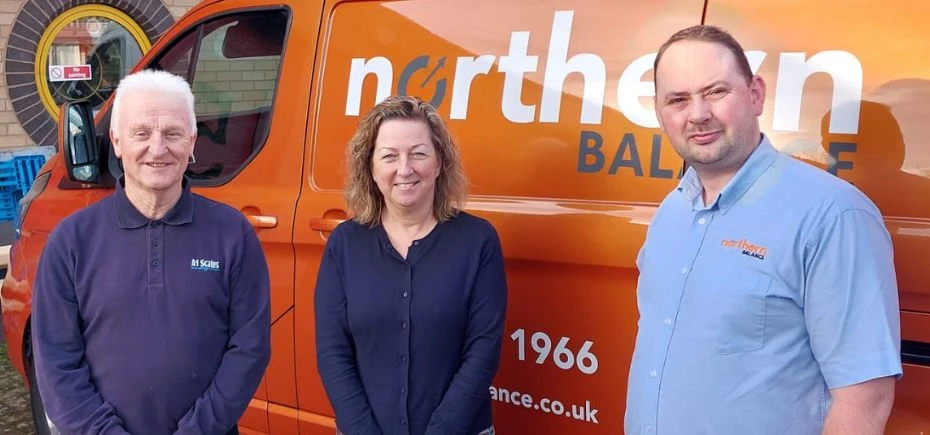 A1 Scales’ Directors, Tom Charlton And Maureen Whittle With Paul Moran, MD Of Northern Balance