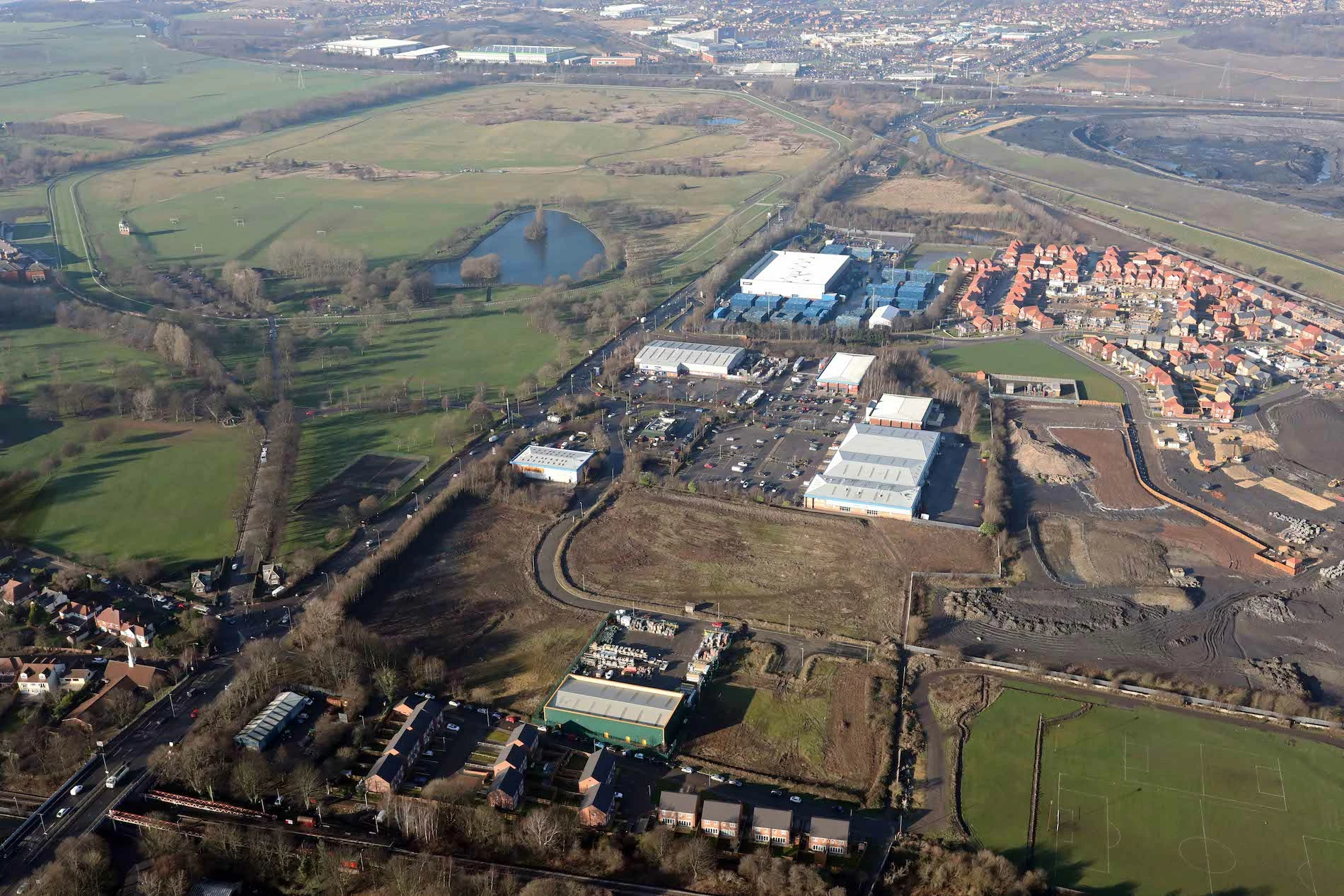 150,100 sq ft of production and distribution space will be built at Park 32 in Pontefract.