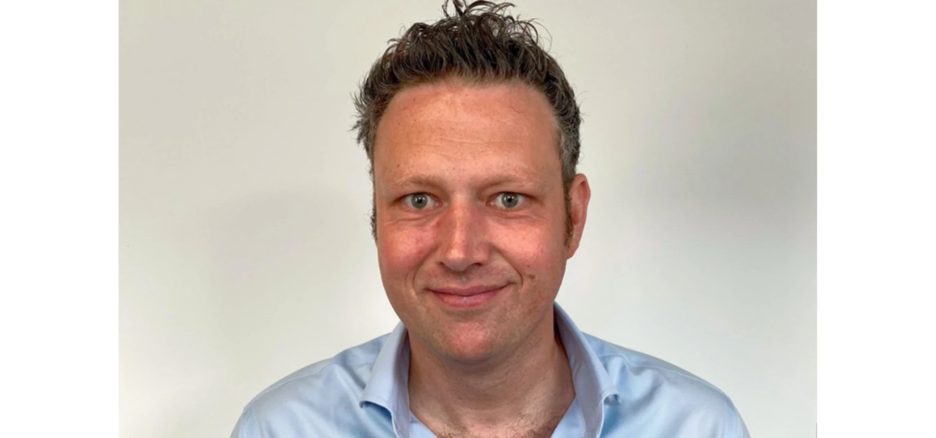 Cream Minimal Aesthetic Creative Photography Personal LinkedIn Article Cover Image-301.png