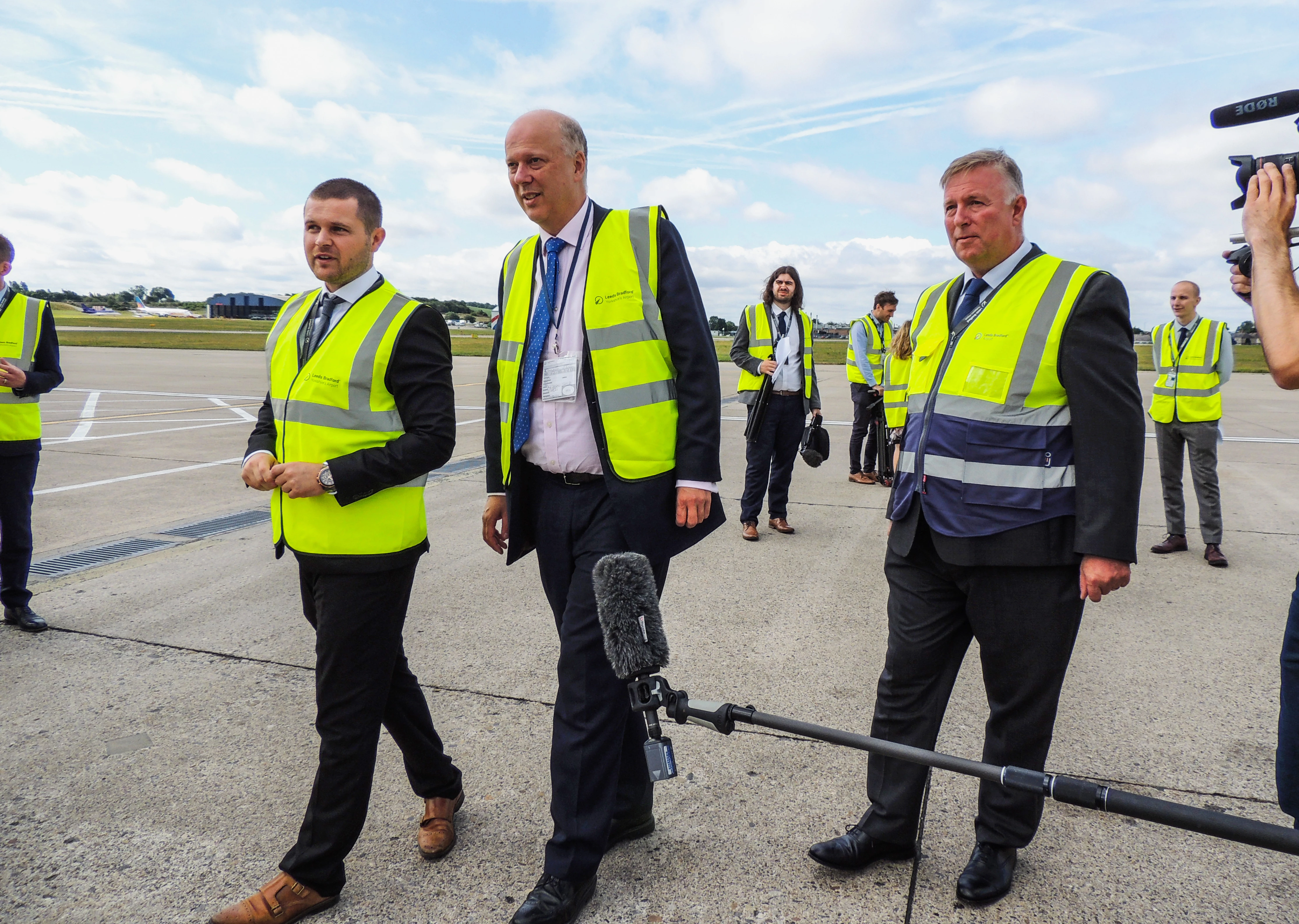 Chris Grayling MP viewed the airport’s airside operation during his visit