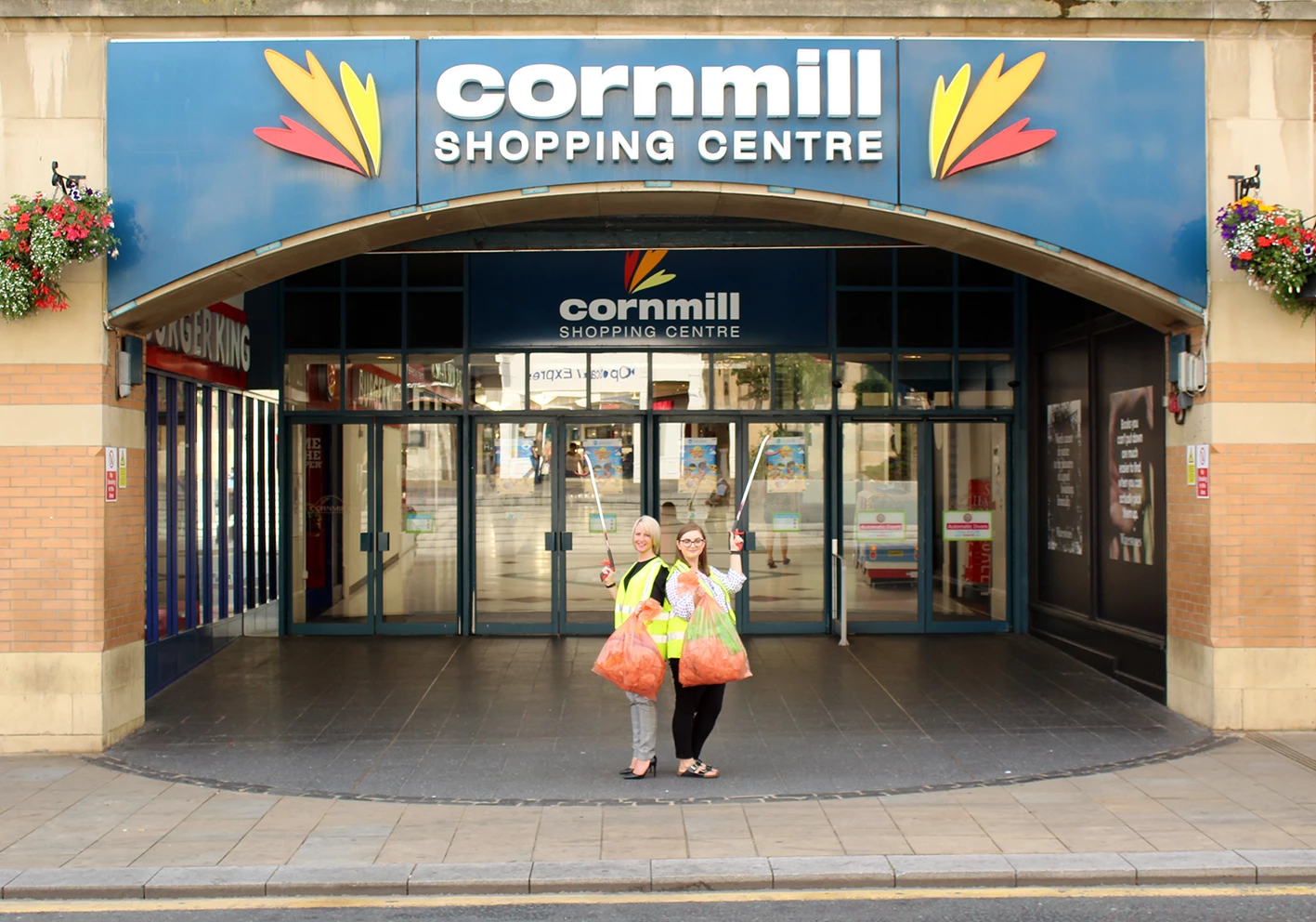 Marketing manager of the Cornmill Shopping Centre Kelly Hutchinson and Darlington Cares Programme Officer Chelsea Johnson