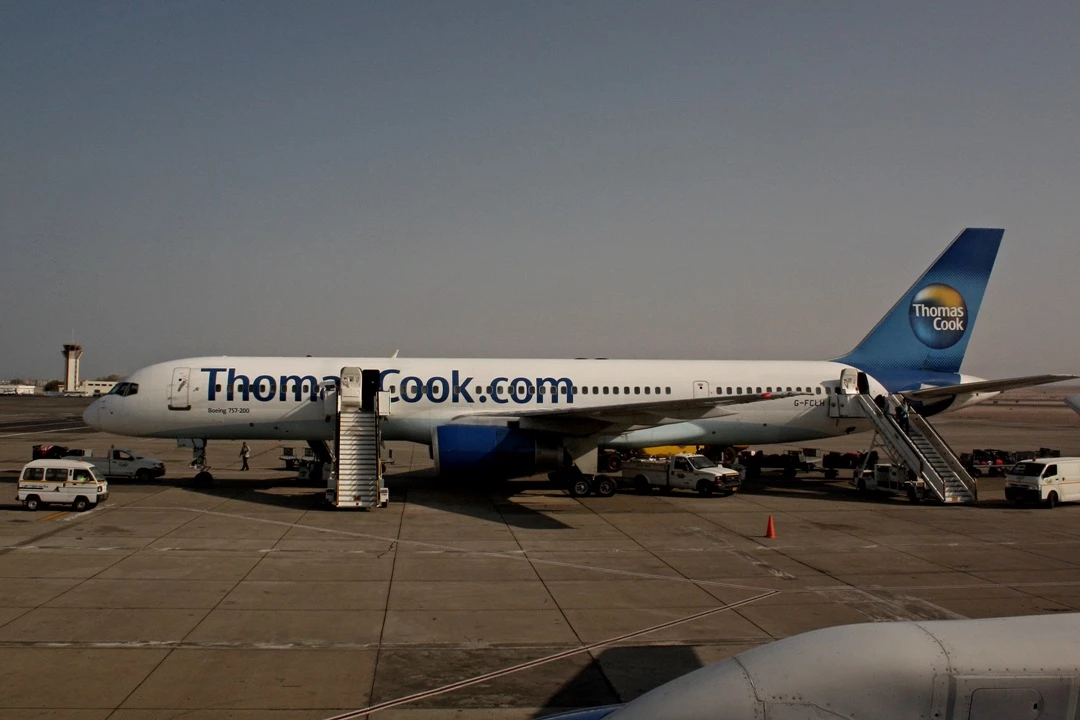 Thomas Cook Airlines B757