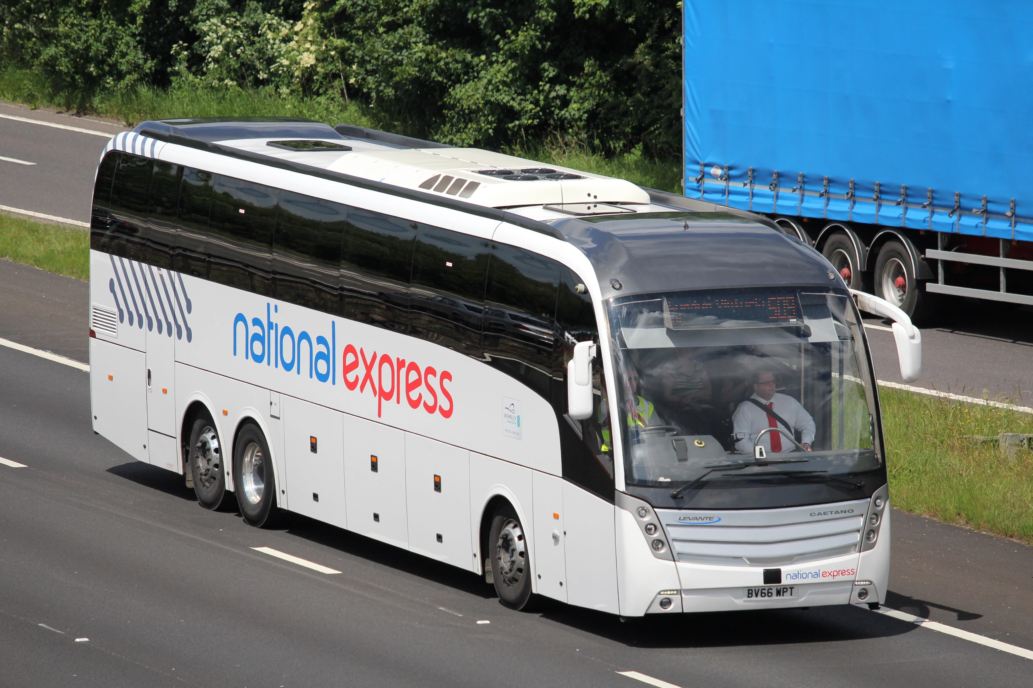 BV66WPT NATIONAL EXPRESS