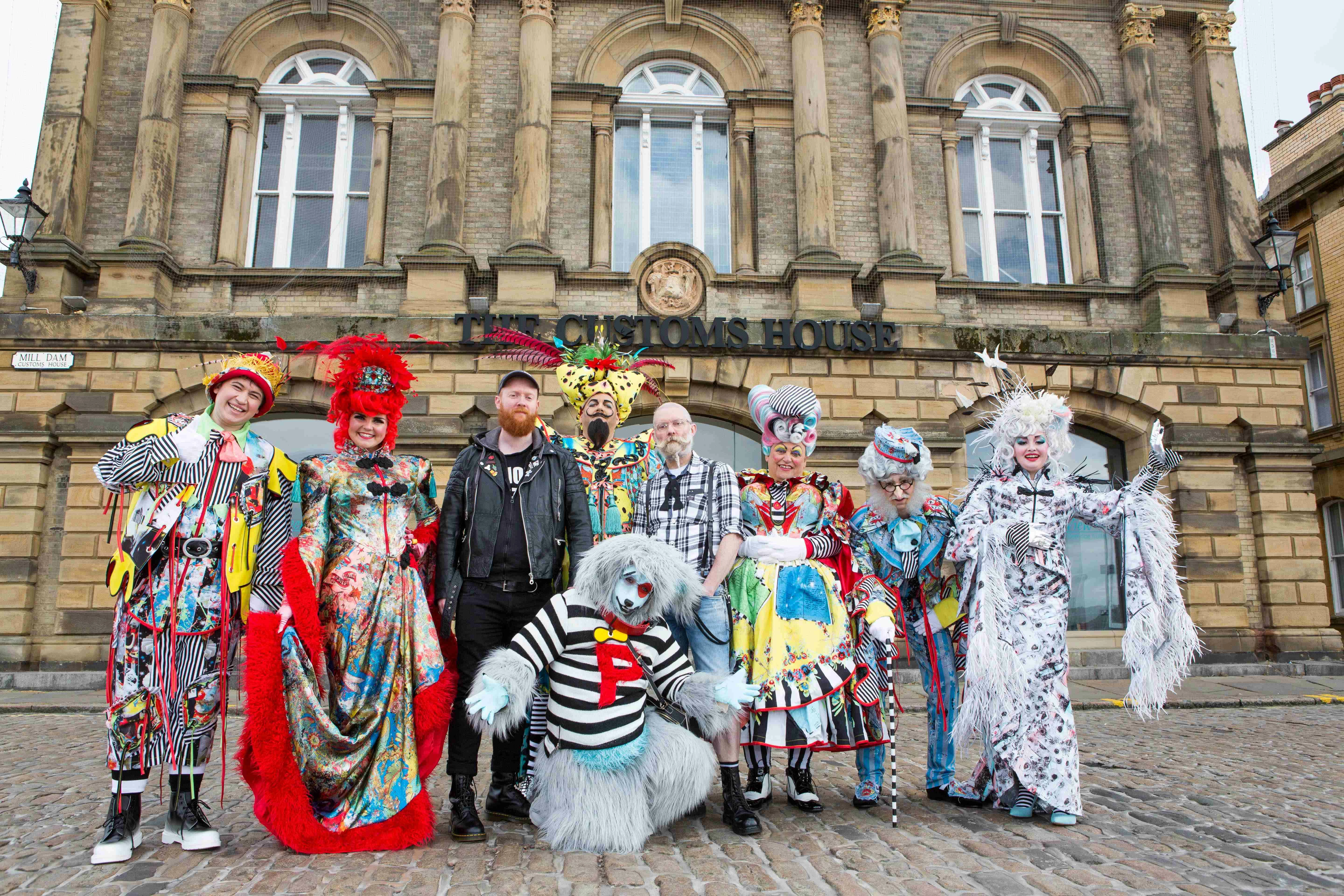 Fox and Shriek with The Customs House cast