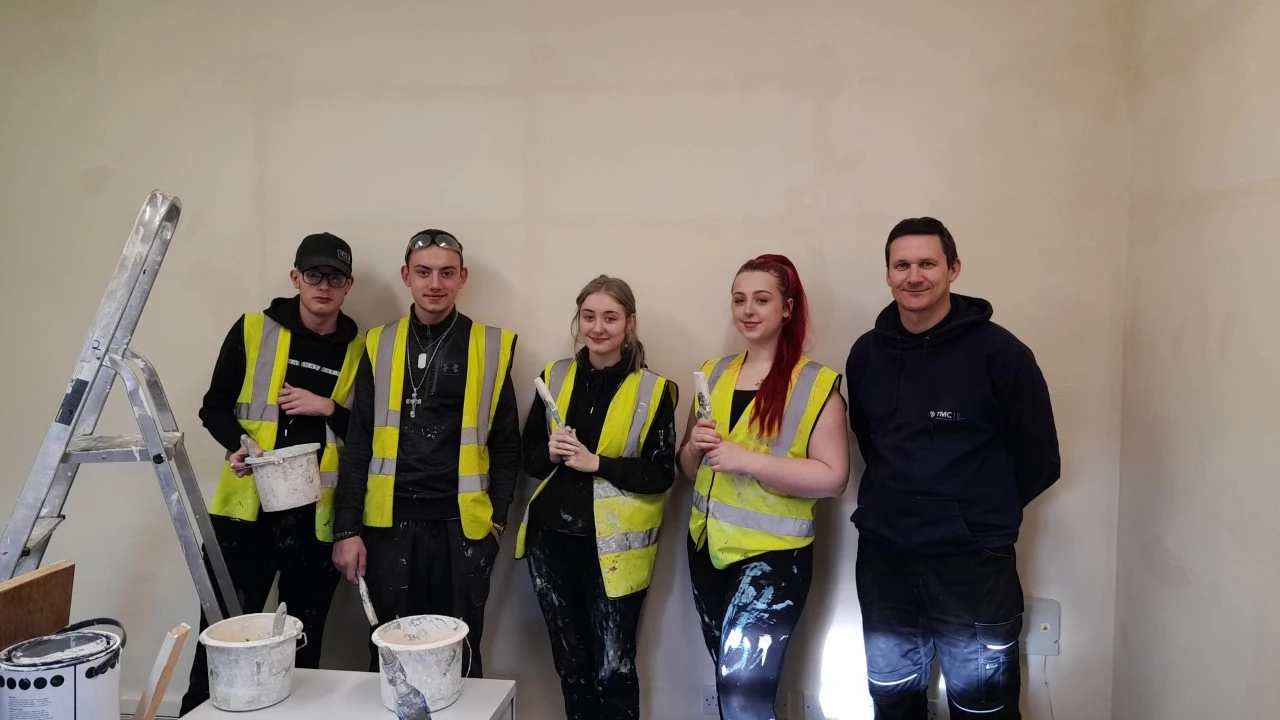TyneMet College students (l-r) Reece Nixon, Kyle Elliot, Abby-Louise Nixon and Annabel Corke with painting lecturer David Metcalfe. 