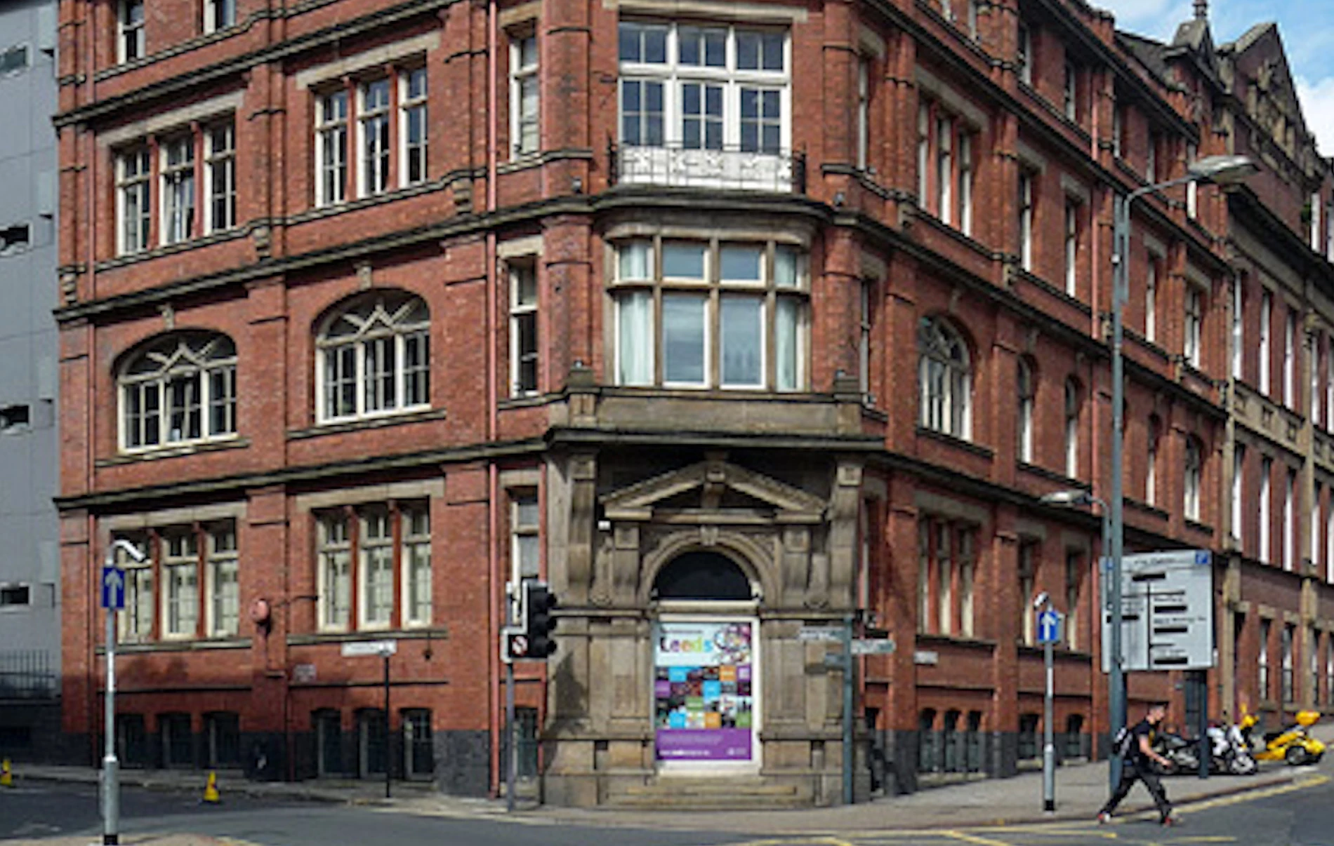 Leonardo Building.