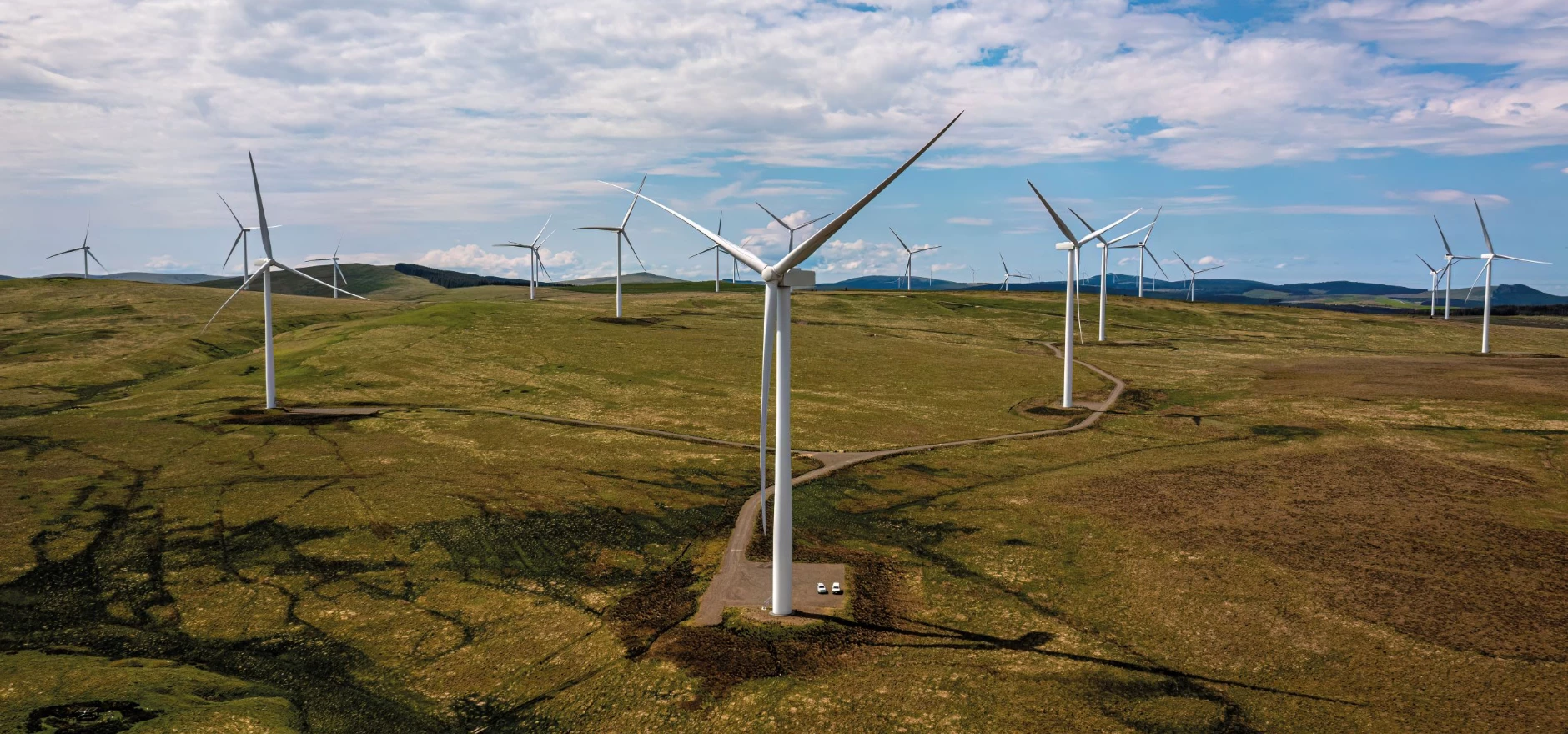 Middle Muir Wind Farm turbines pic resize.jpg