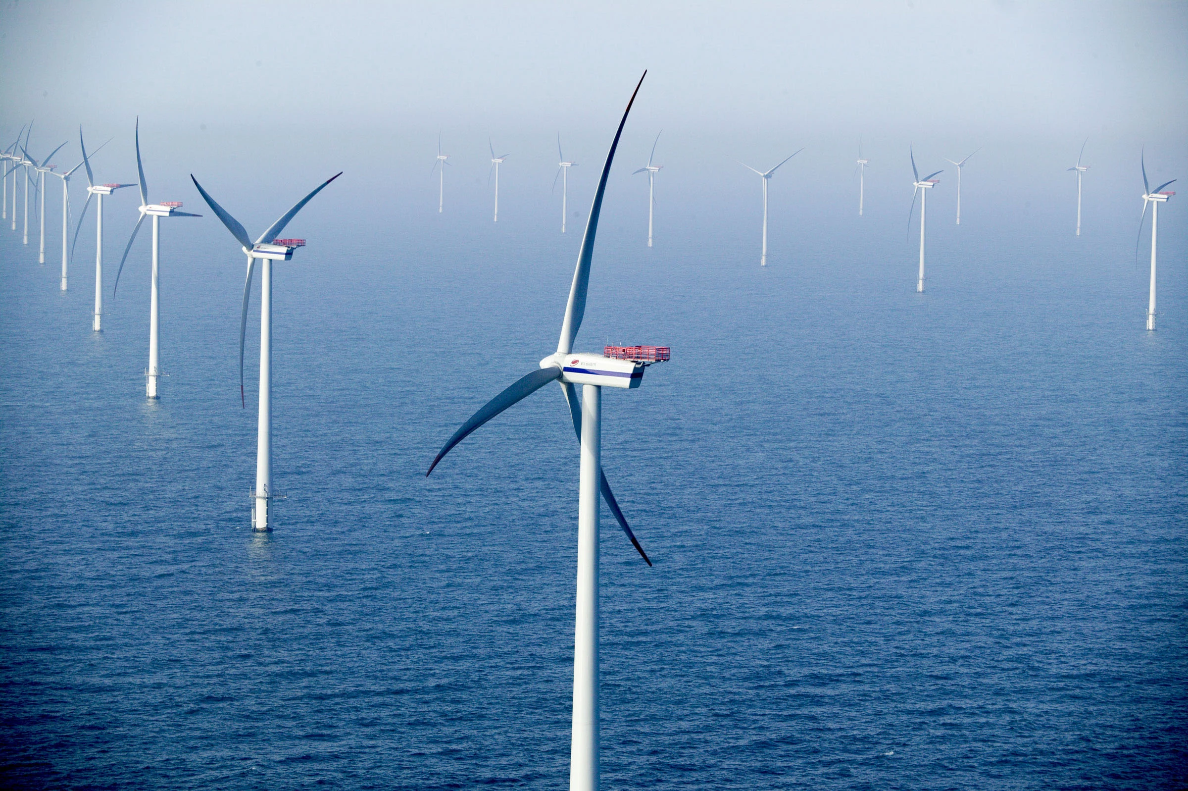 Offshore Wind Turbines Market