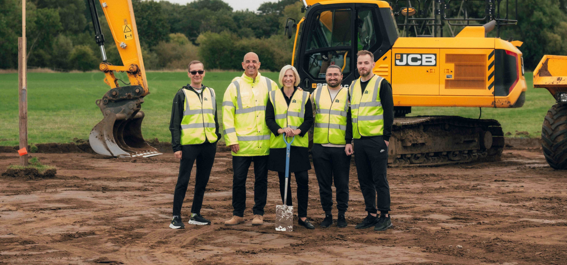 LR - Tomasz Szulc - QA Technician (THE TOFOO CO), David Knibbs - CEO (THE TOFOO CO), Lydia Smith – Director (THE TOFOO CO), Mihai Andries - Area Lead (THE TOFOO CO), Pawel Jankowiak - Planning Manager (THE TOFOO C.jpg