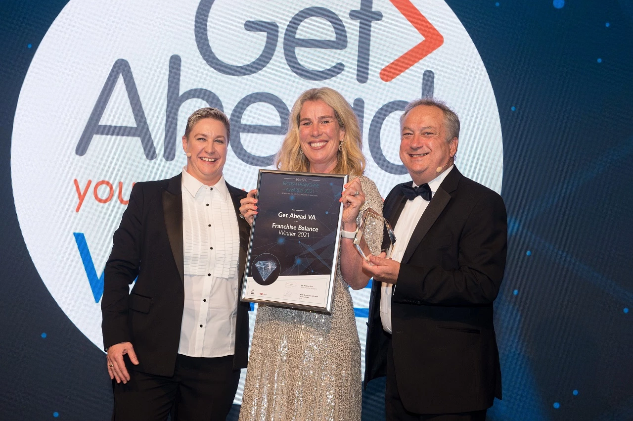 Rebecca Newenham, Founder & Director of Get Ahead, receiving the Franchise Balance award