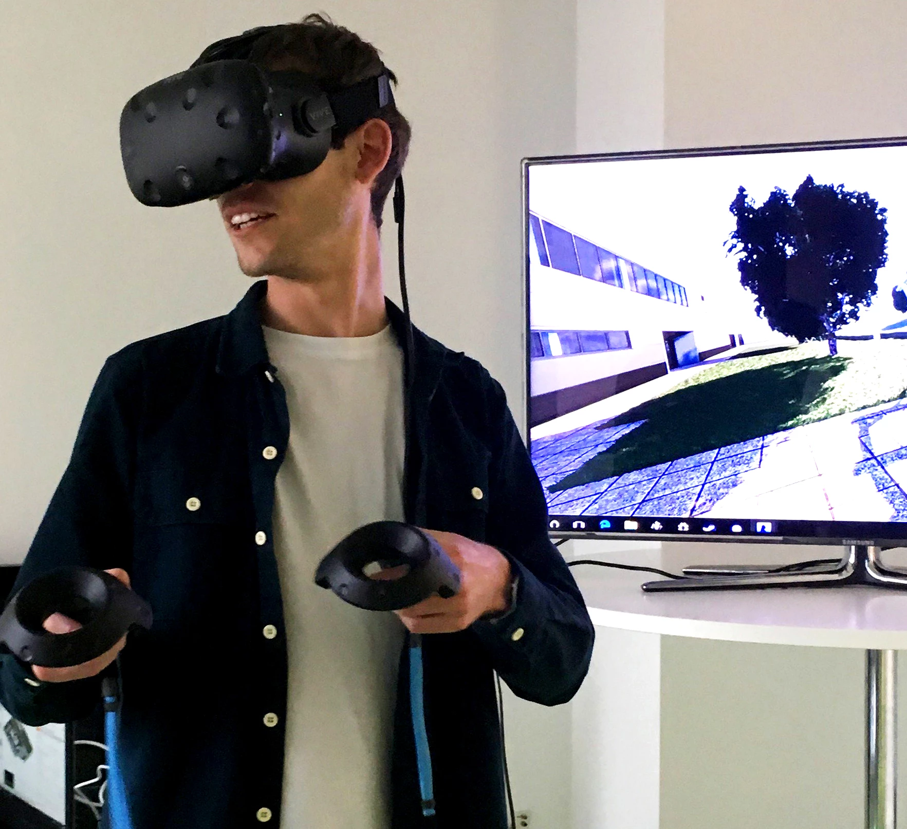 VR