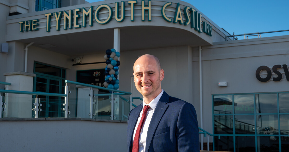 Behind-the-scenes video of iconic Tynemouth Castle Inn renovation ...